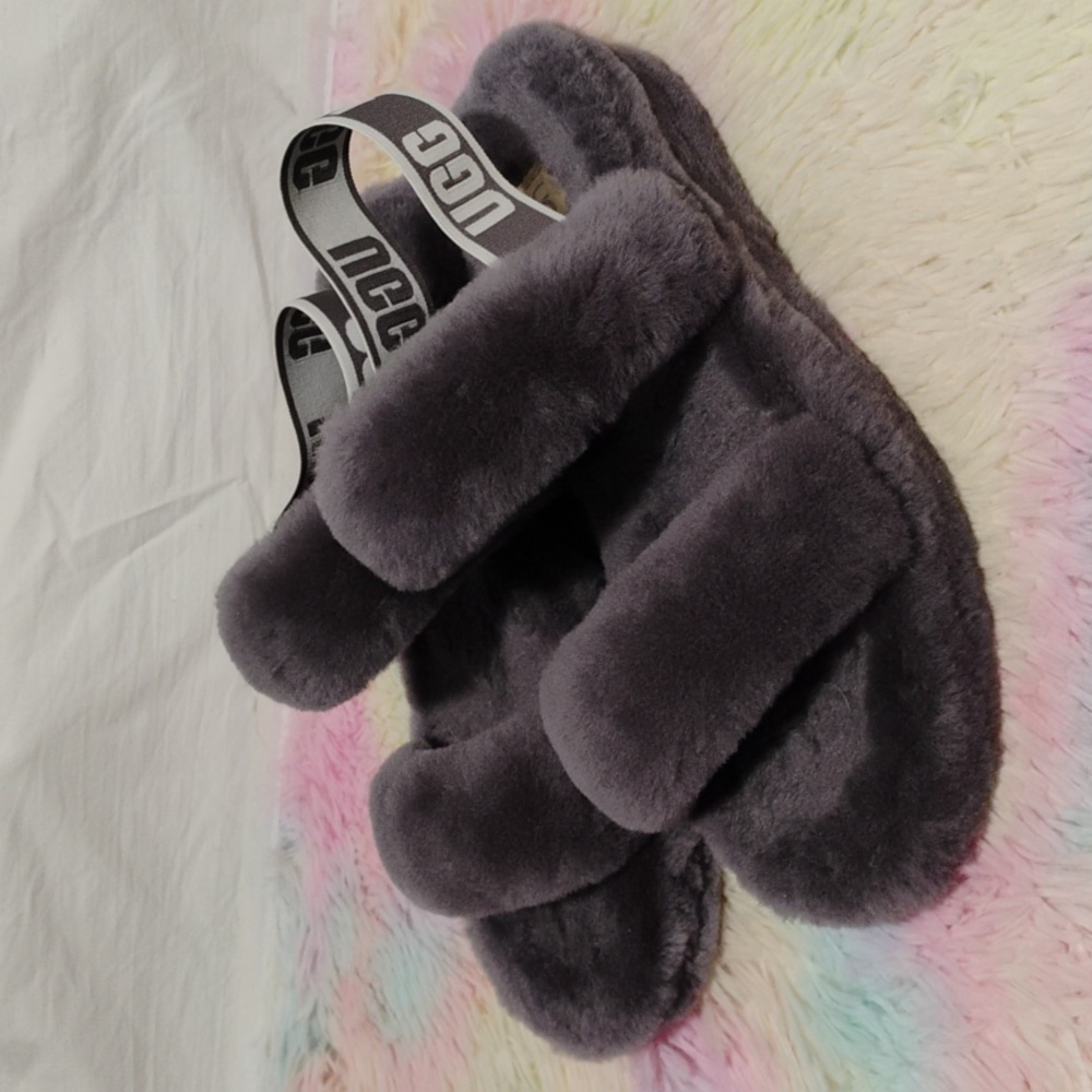 Nwot Authentic Ugg Fluff Yeah Fuzzy Slippers Sz.1… - image 1